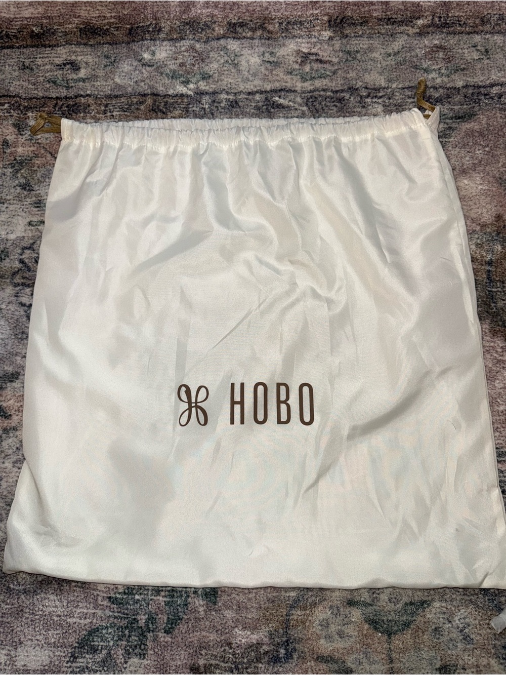 NWT Hobo Marley bag in Harvest Suede - Picture 16 of 16